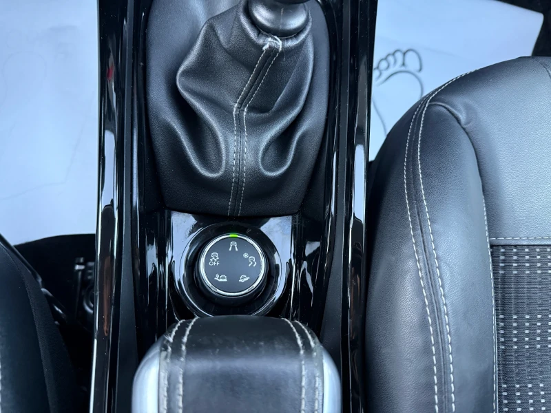 Peugeot 2008 1.6 HDI ALLURE, снимка 9 - Автомобили и джипове - 52710885