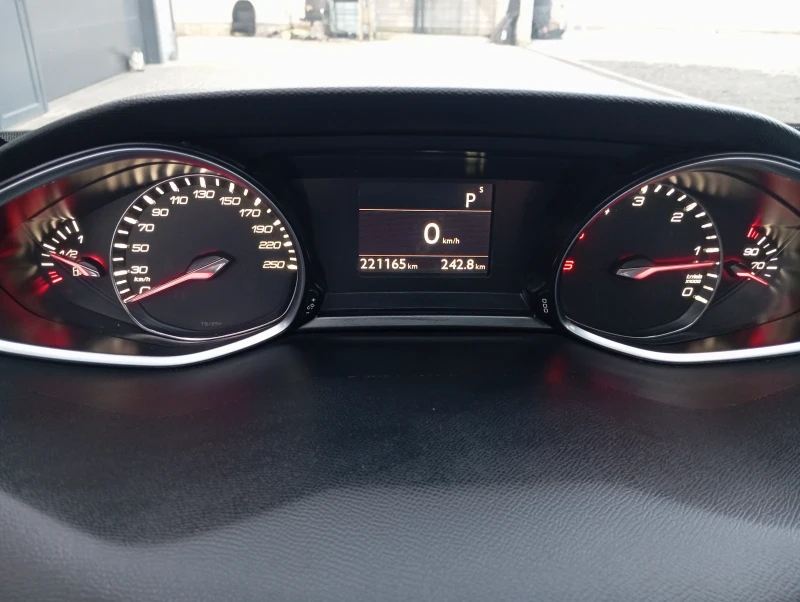 Peugeot 308 E6 automatic , снимка 13 - Автомобили и джипове - 52727187