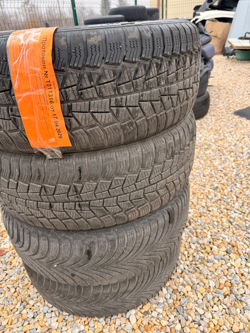 Ford Focus 1, 6 TDCI ВСИЧКО ПЛАТЕНО 8 ГУМИ, снимка 11 - Автомобили и джипове - 53208585