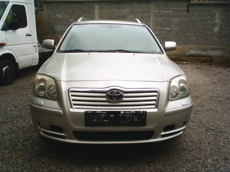 Toyota Avensis 2.0 D-4D 116k.c., снимка 2 - Автомобили и джипове - 53222331