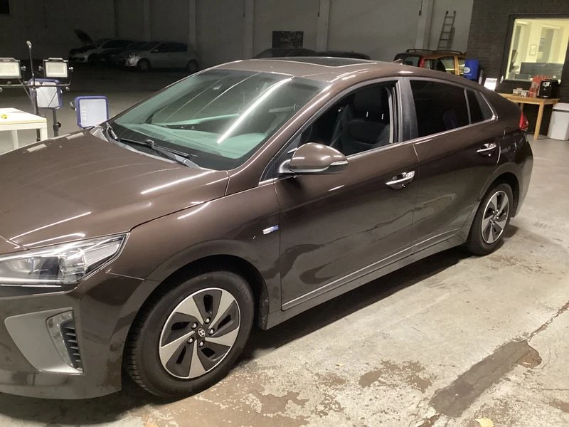 Hyundai Ioniq 1.6 HIBRIDE-Premium-NAVI-KAMERA, снимка 7 - Автомобили и джипове - 48662862