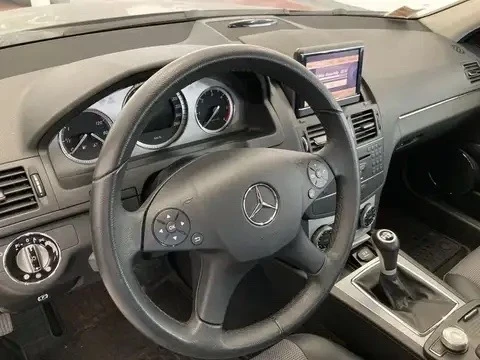 Mercedes-Benz C 220 2, 2CDI-170k.с/НАВИГАЦИЯ/КОЖА/ТОП СЪСТОЯНИЕ!!!, снимка 6 - Автомобили и джипове - 49599099