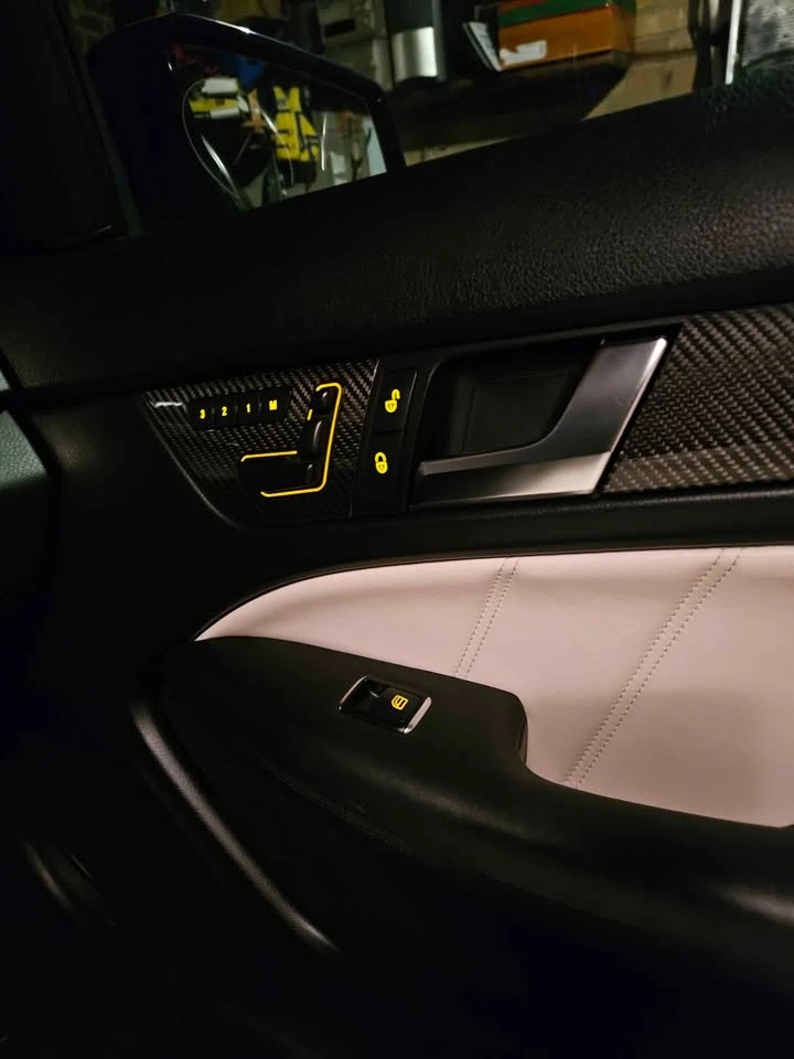 Mercedes-Benz C 63 AMG * * COUPE* * CARFAX* * , снимка 5 - Автомобили и джипове - 52845054