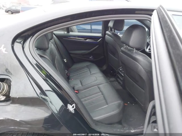 BMW 530 XDRIVE, снимка 11 - Автомобили и джипове - 53649213