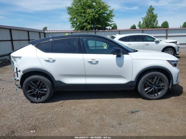 Volvo C40 * RECHARGE* PURE ELECTRIC* P8* ULTIMATE* , снимка 12 - Автомобили и джипове - 55007458