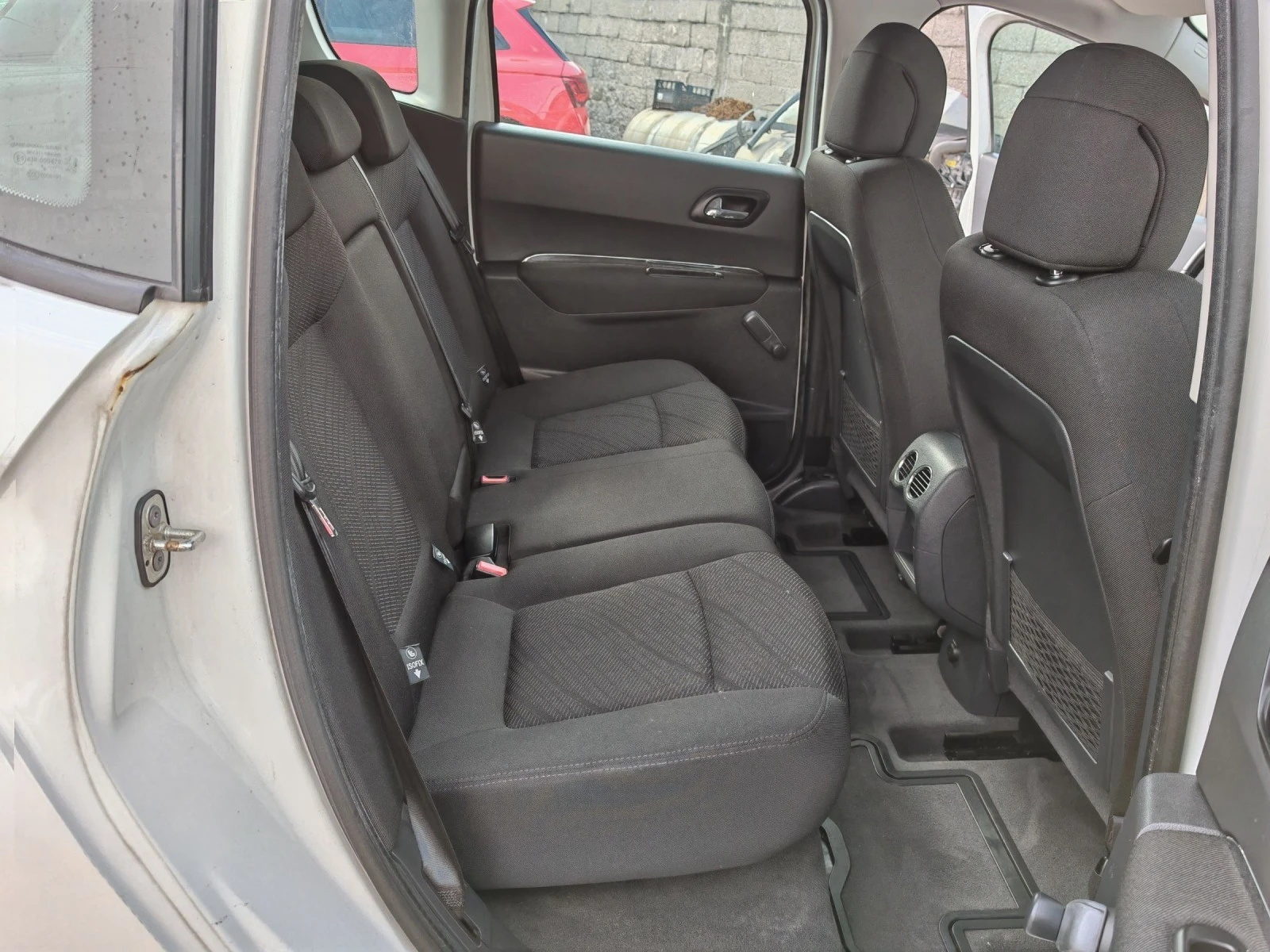 Peugeot 3008 1.6 I, 120 к.с. | Mobile.bg — изображение 13