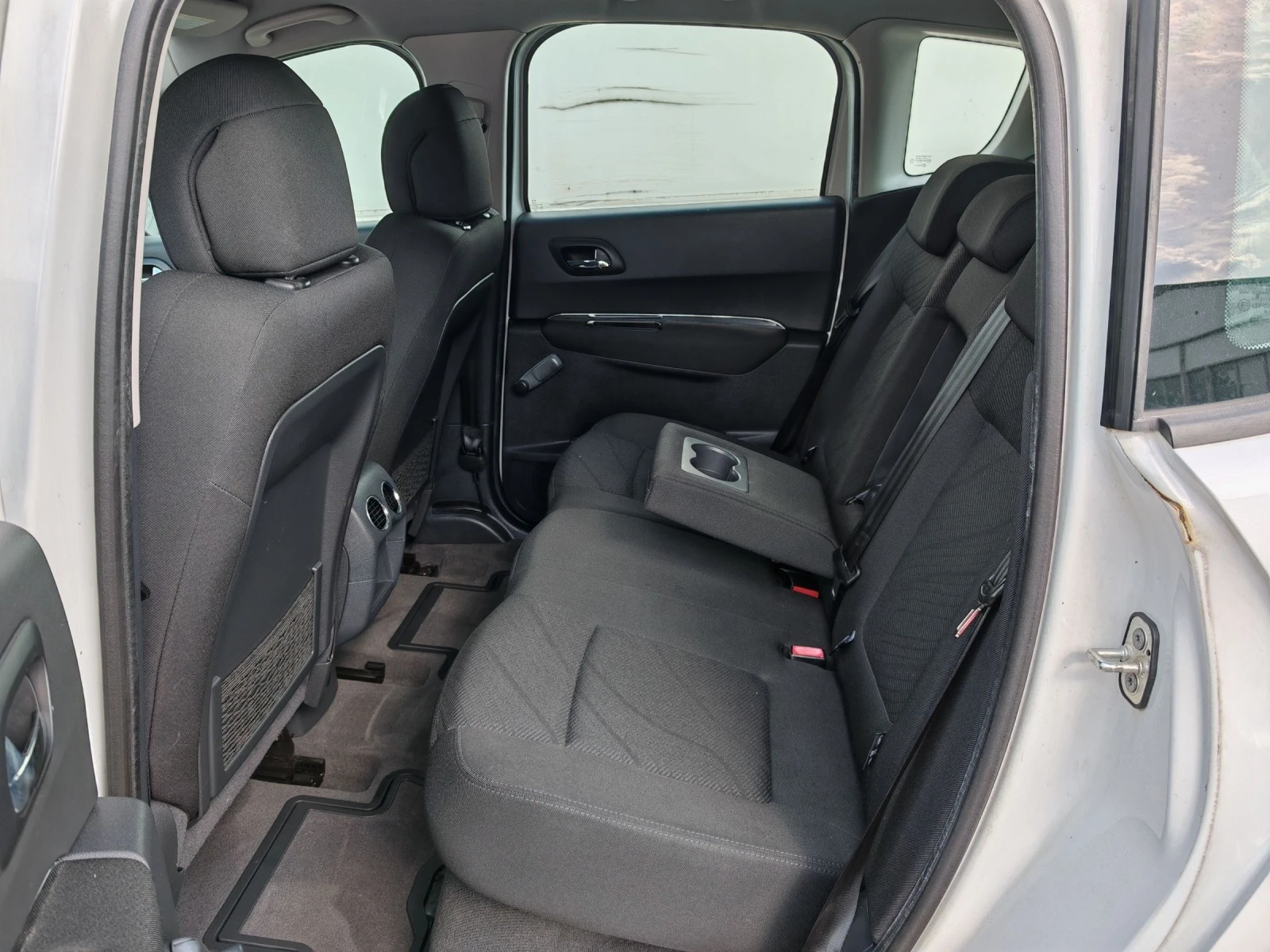 Peugeot 3008 1.6 I, 120 к.с. | Mobile.bg — изображение 14