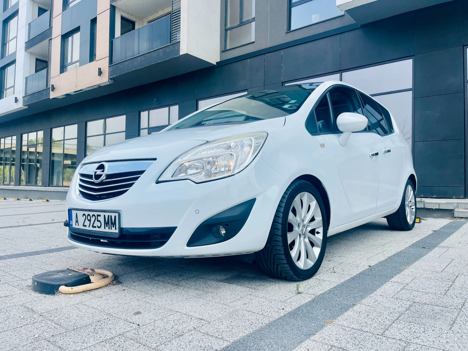 Opel Meriva 1.7 CDTi, Автомат, Панорама  - изображение 7