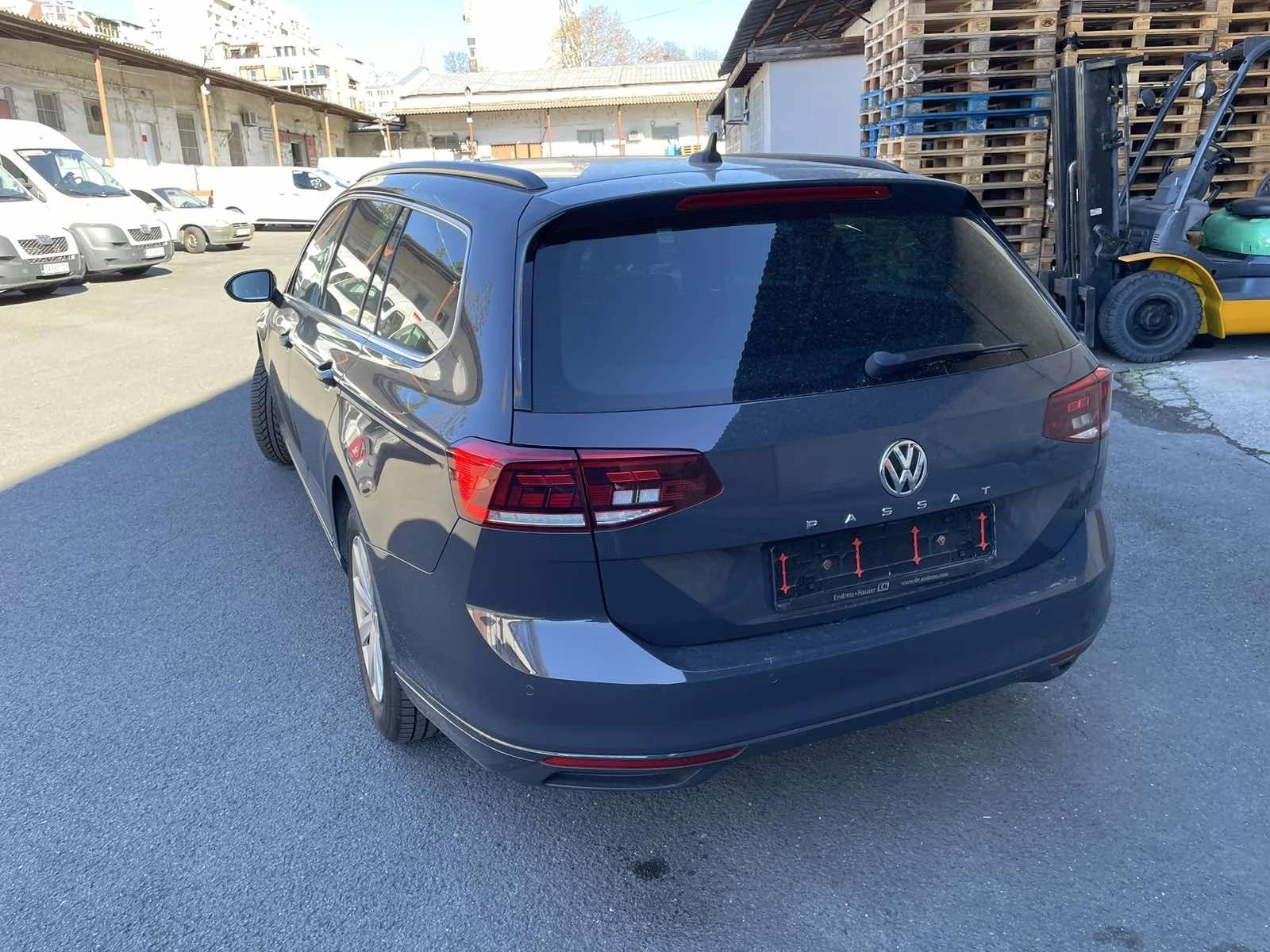 VW Passat Variant 2.0 TDI Business - изображение 2