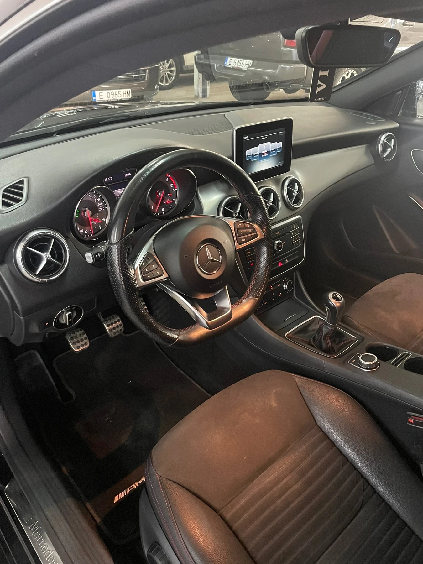 Mercedes-Benz CLA 200 AMG/Дистр/Камера/Лед адаптив, ОБСЛУЖЕНА/НОВА!!! - изображение 9