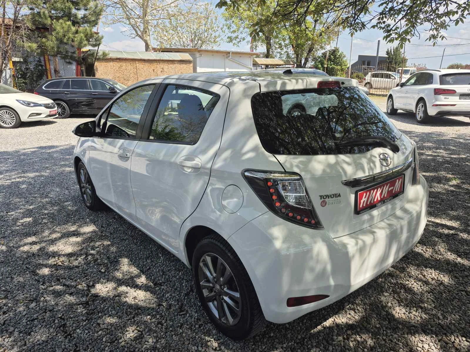Toyota Yaris 1.4d-90k.s - изображение 6