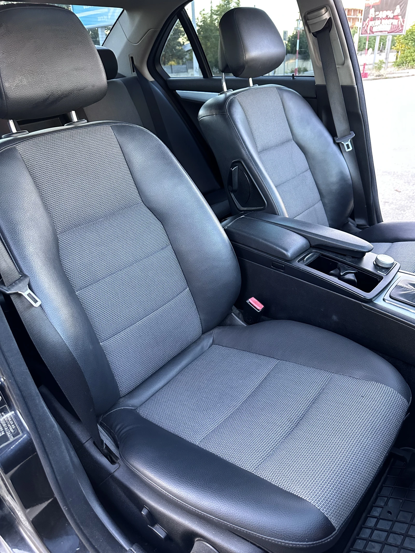Mercedes-Benz C 220  - изображение 10