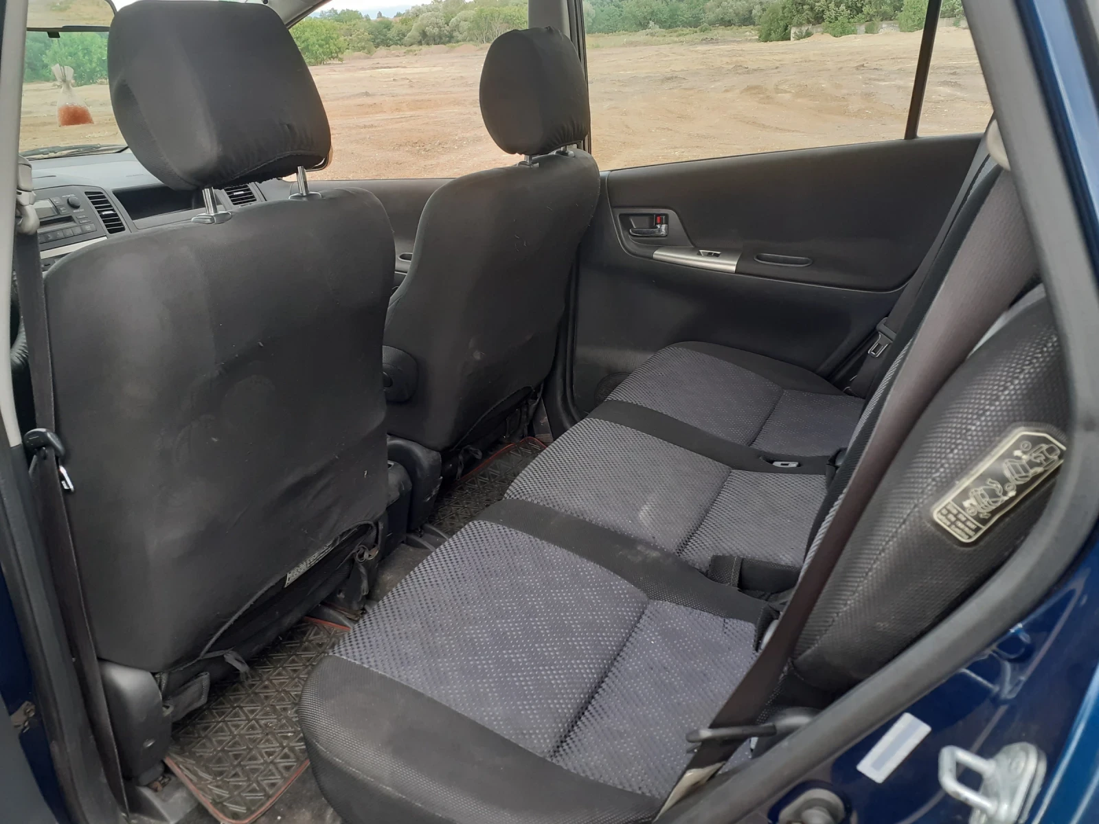 Toyota Corolla verso  - изображение 10