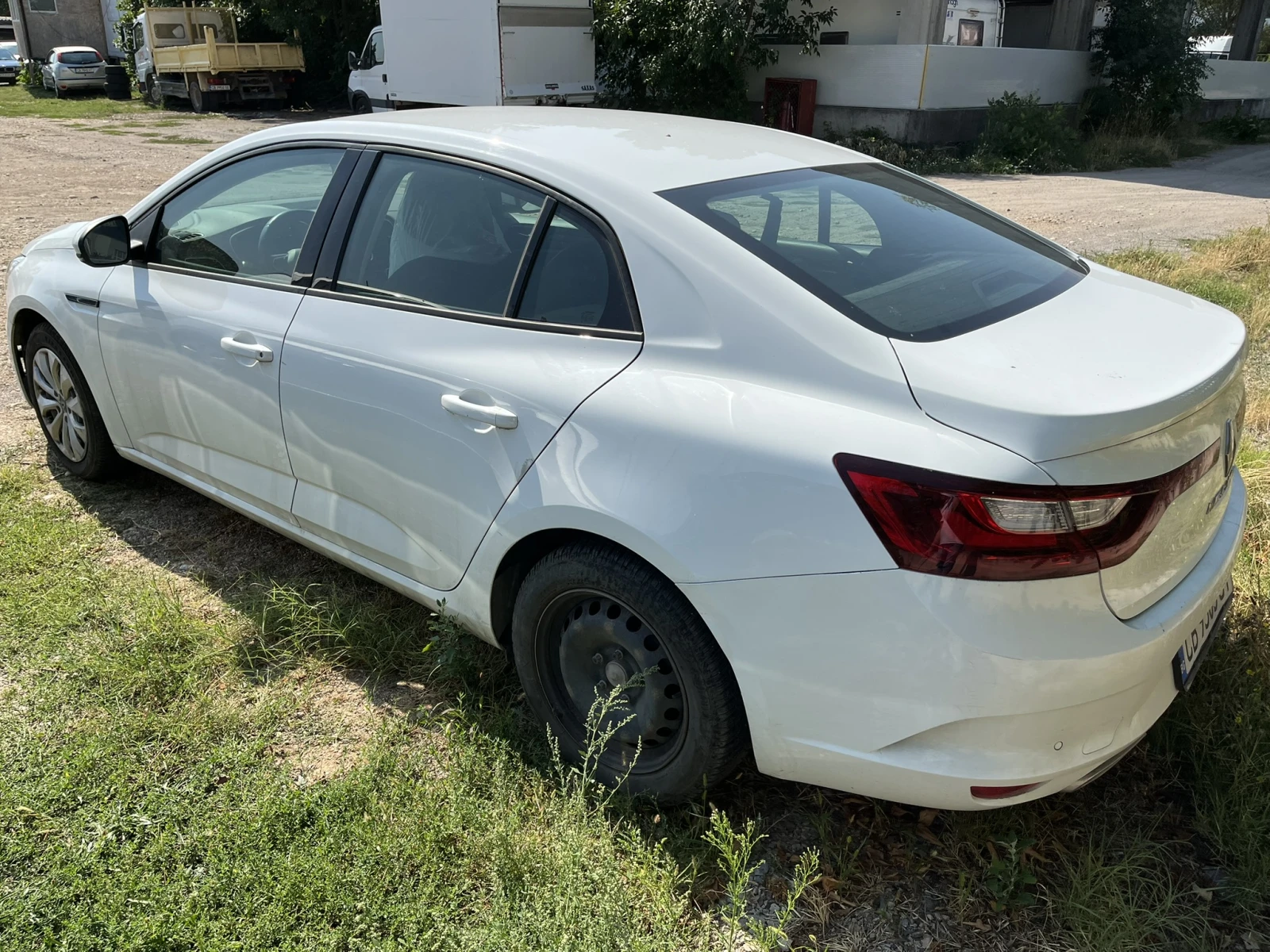 Renault Megane TCE 115 HP  - изображение 6