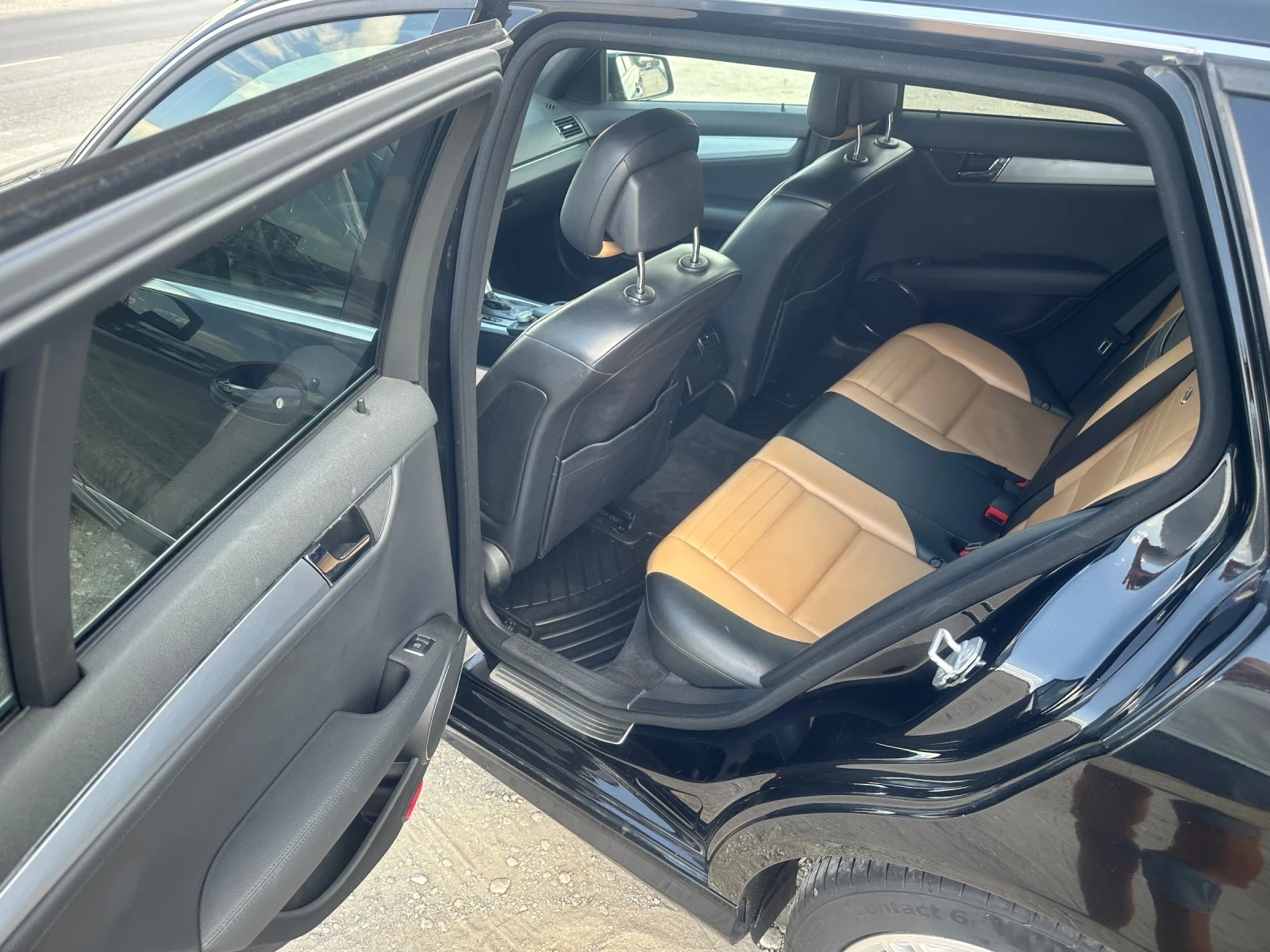 Mercedes-Benz C 220 2.2 CDI AMG paket - изображение 10