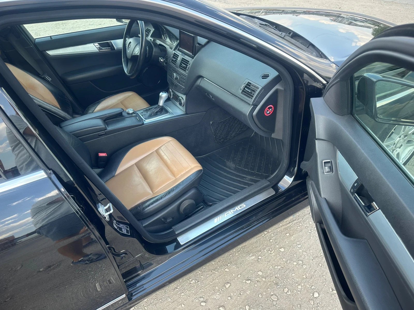 Mercedes-Benz C 220 2.2 CDI AMG paket | Mobile.bg — изображение 12