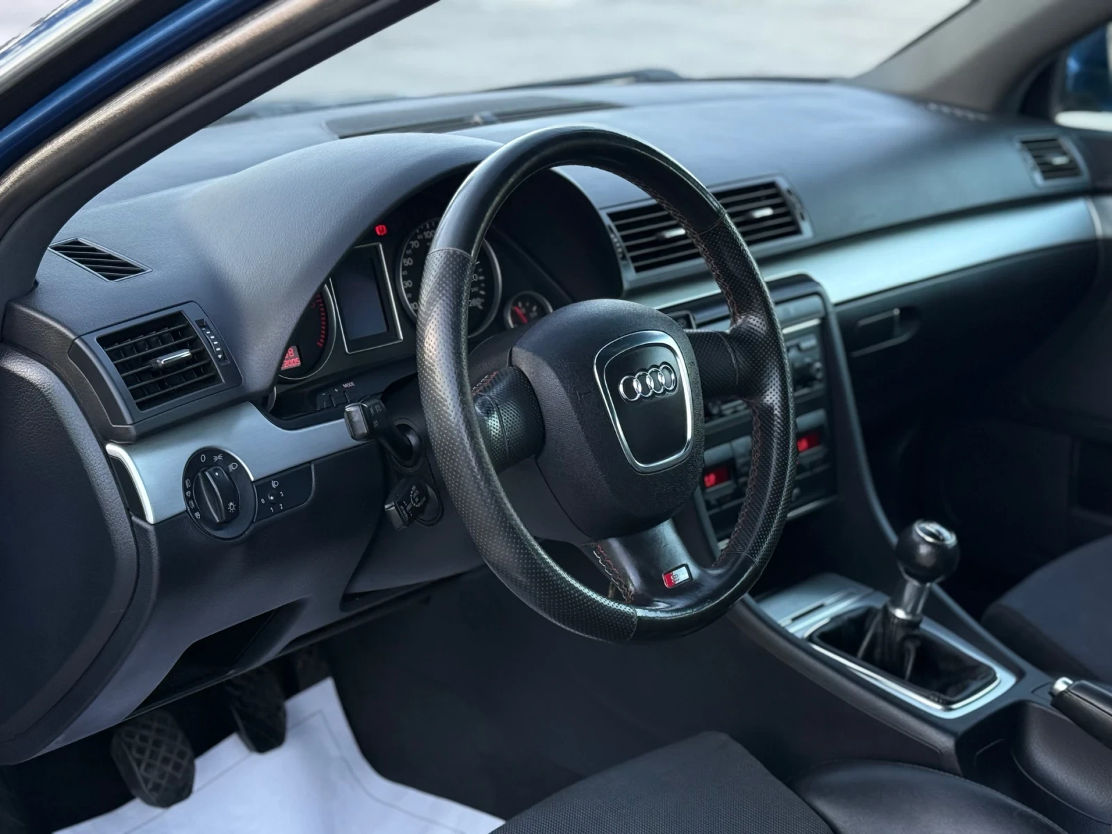 Audi A4 1.9* S-Line* TOP - изображение 9