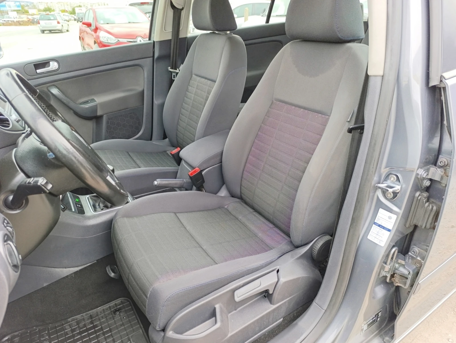 VW Golf Plus 1.9TDI 105к.с. - изображение 10