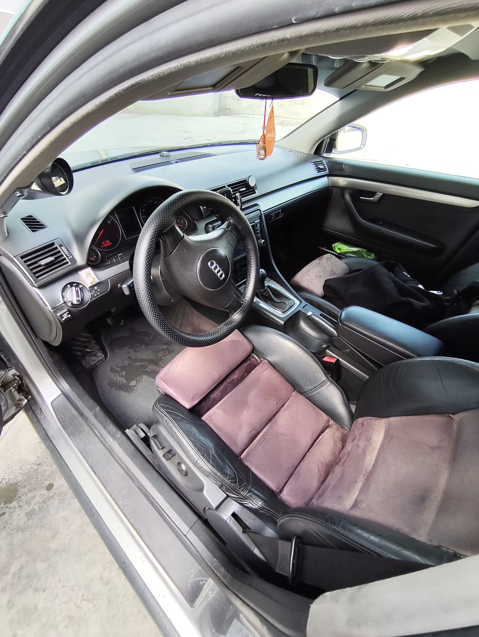 Audi A4 B6 - изображение 10