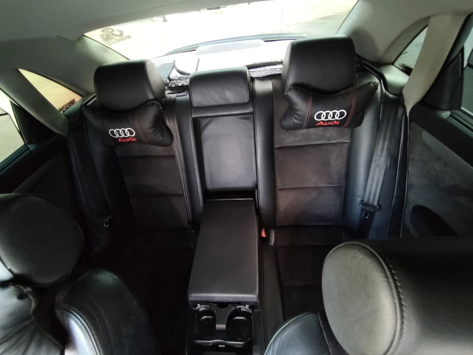 Audi A4 B6 - изображение 9
