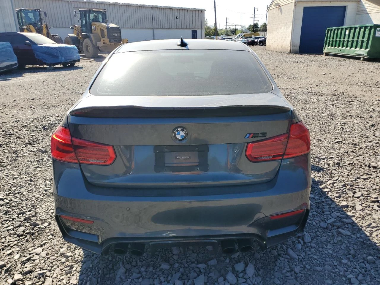 BMW M3  - изображение 6