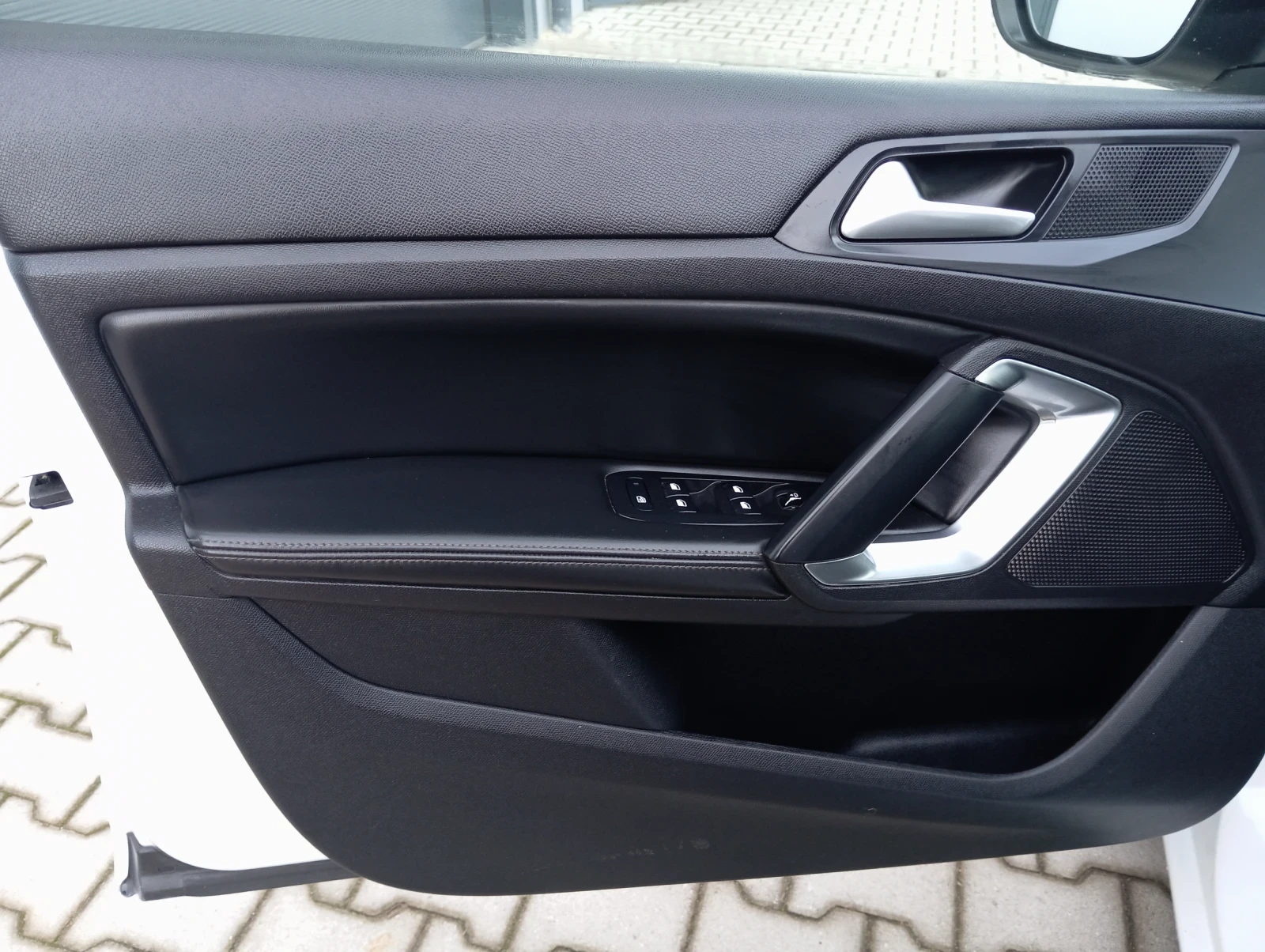 Peugeot 308 E6 automatic  - изображение 8