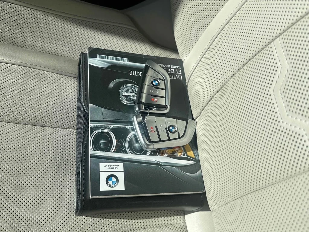 BMW 850 xDrive * CARFAX * ��� ������������ ������ | Mobile.bg � ����������� 10