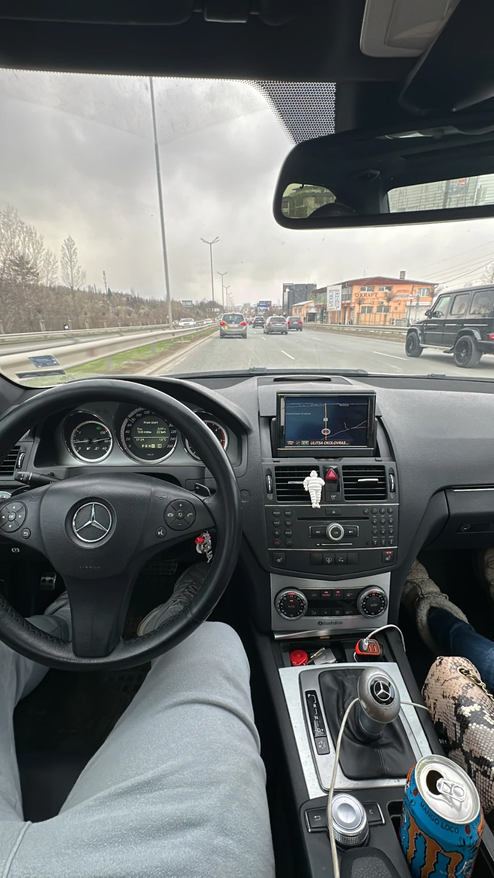 Mercedes-Benz C 320  - изображение 9