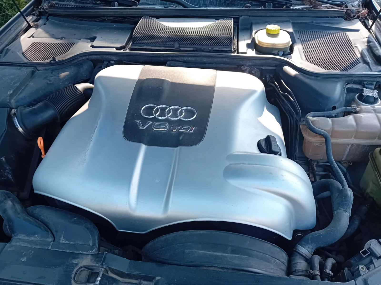 Audi A8, снимка 7 - Автомобили и джипове - 53879536