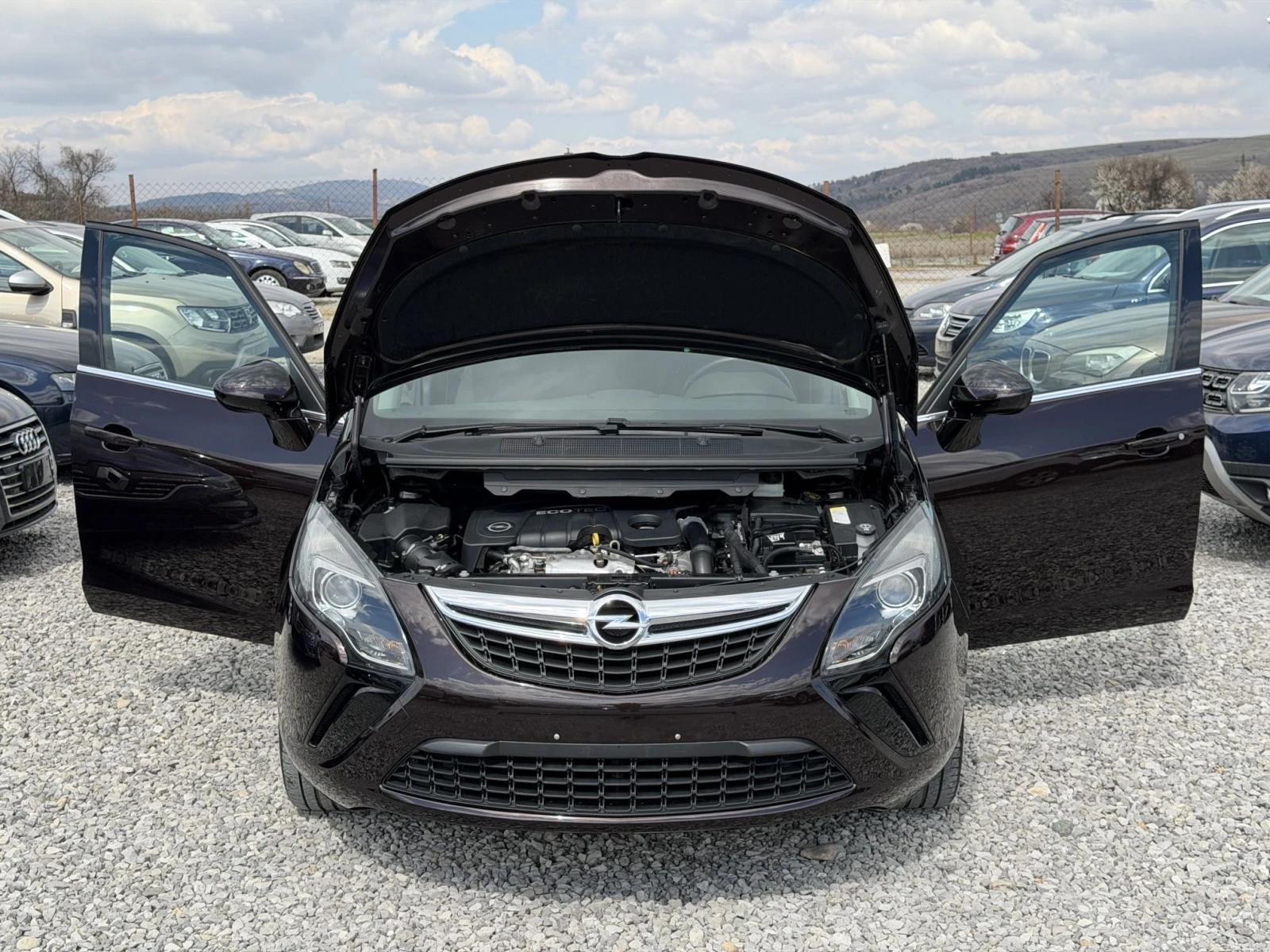 Opel Zafira 1.6 CDTI 136кс EURO 6   7 МЕСТА ЧЕСТНО ОПИСАНИЕ, снимка 11 - Автомобили и джипове - 54042718