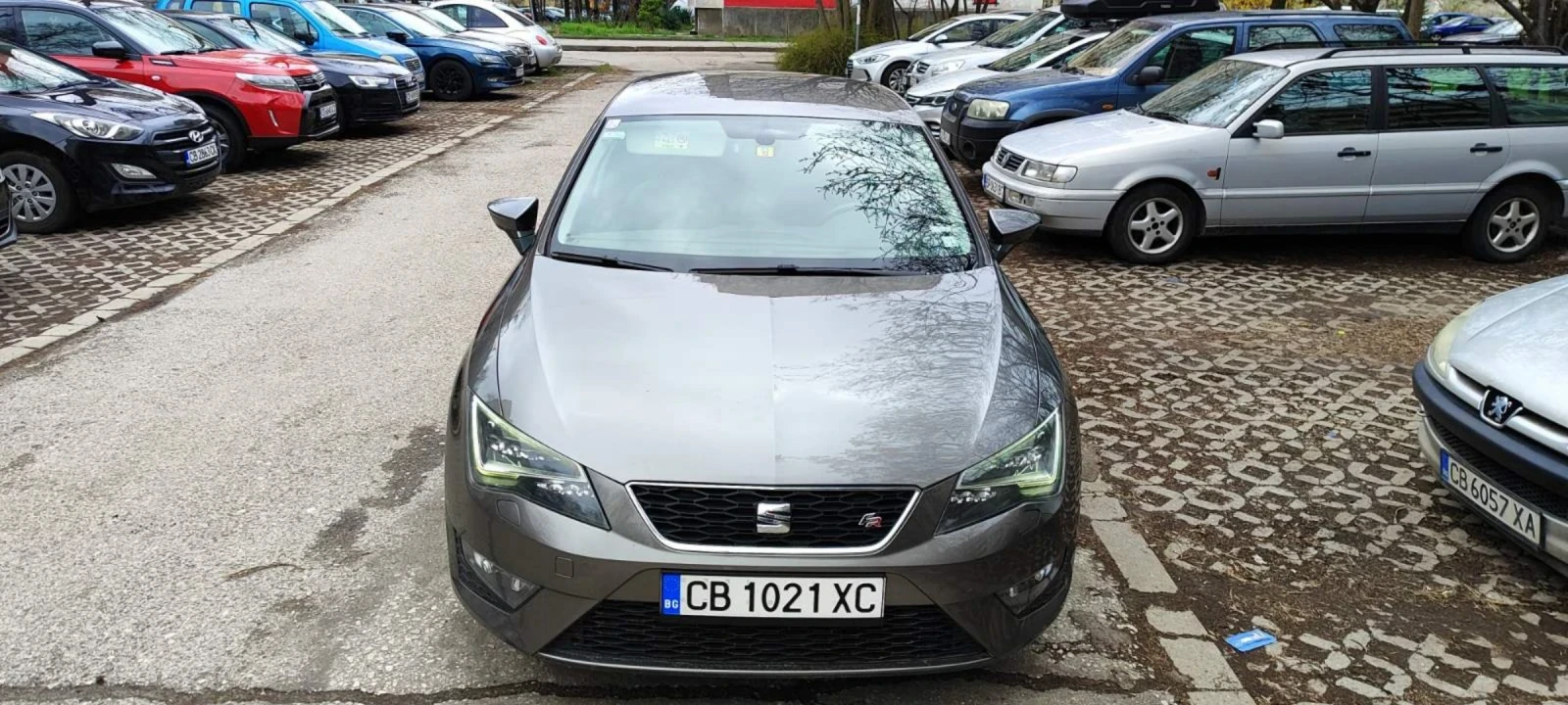 Seat Leon 2.0 TDI , снимка 8 - Автомобили и джипове - 54077872