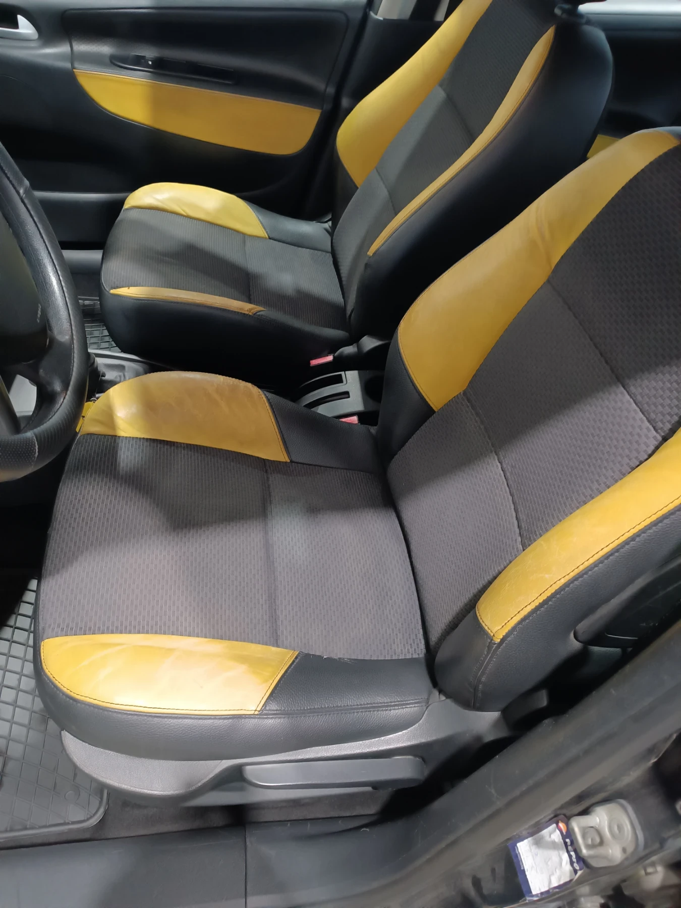 Peugeot 207, снимка 7 - Автомобили и джипове - 54184816