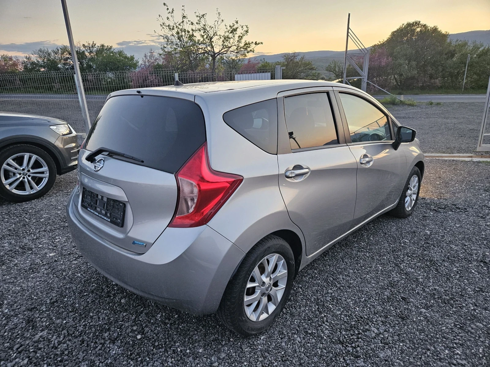 Nissan Note 1.5 dci Euro6, снимка 5 - Автомобили и джипове - 54295537