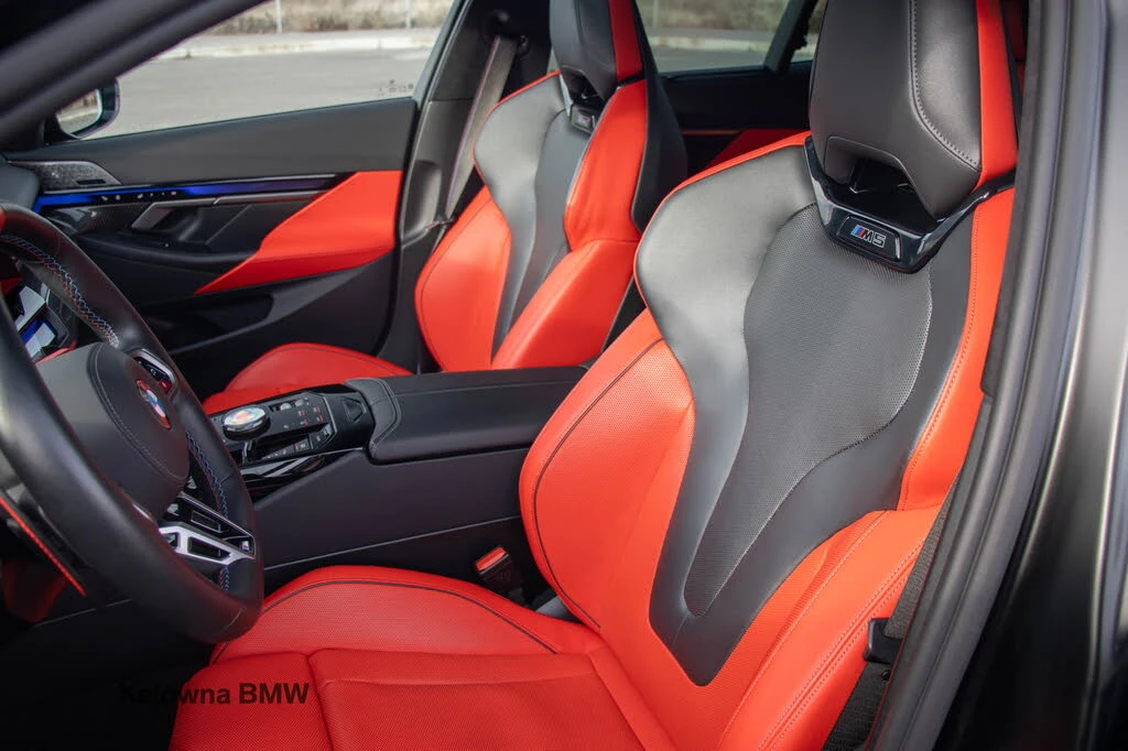 BMW M5 Touring AWD, снимка 10 - Автомобили и джипове - 54372502
