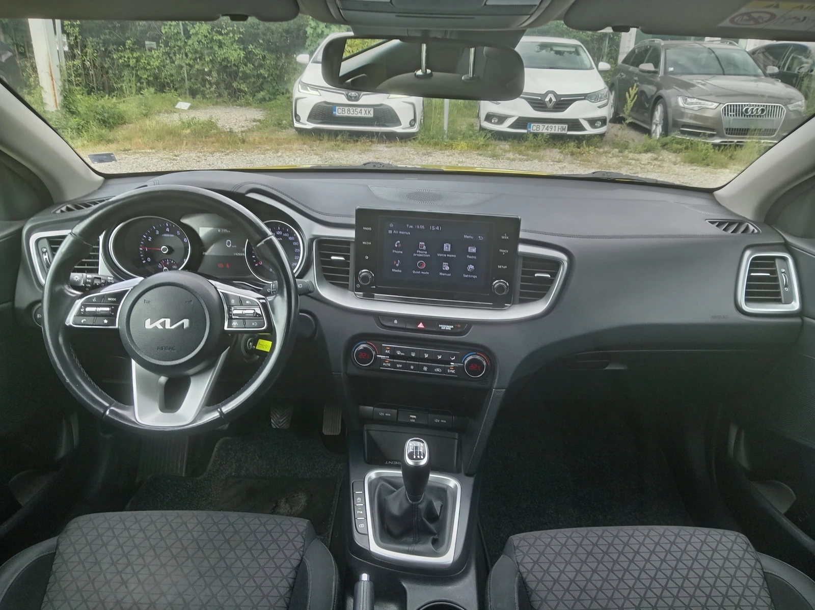 Kia Ceed 1.0T Гаранц., снимка 10 - Автомобили и джипове - 54615884