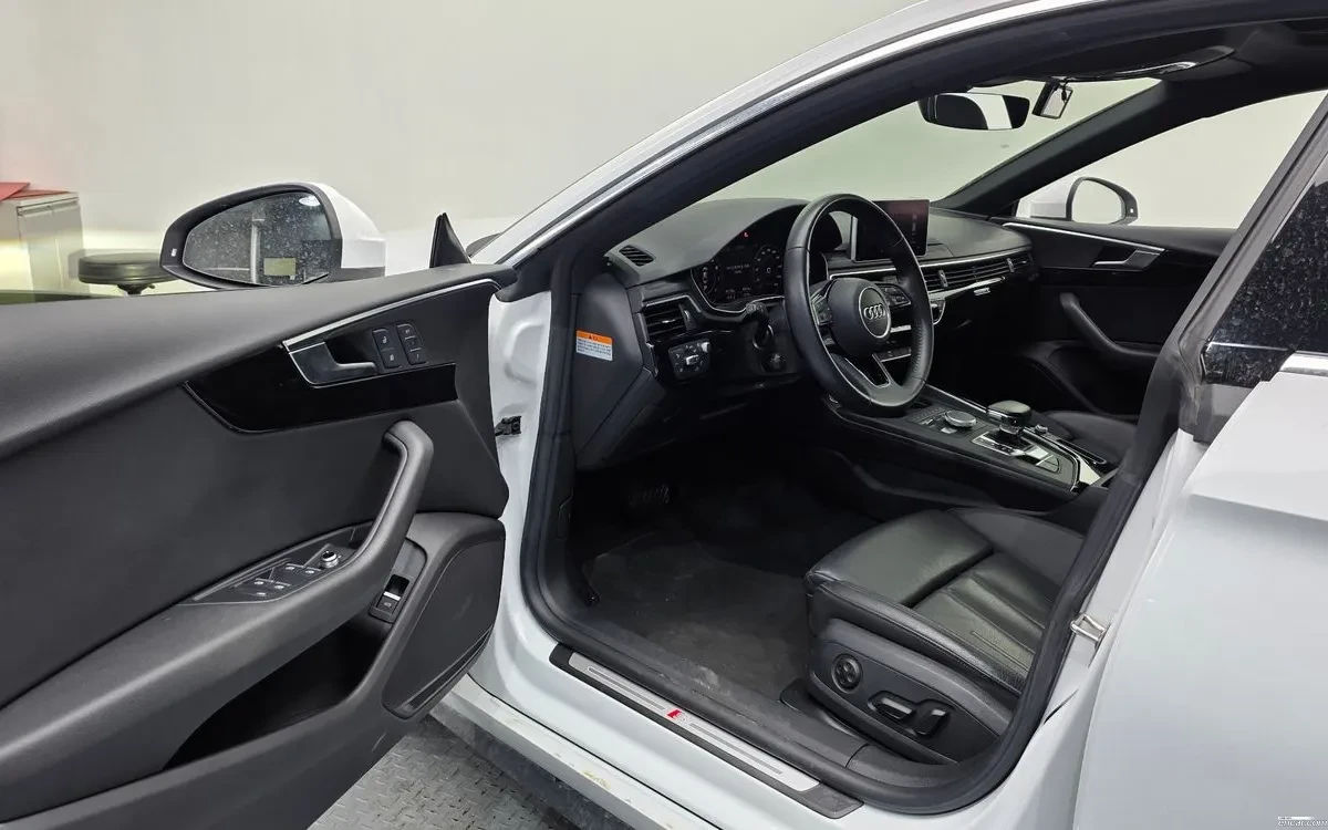 Audi A5 45 TFSI Quattro Premium Spotback, снимка 9 - Автомобили и джипове - 54776068