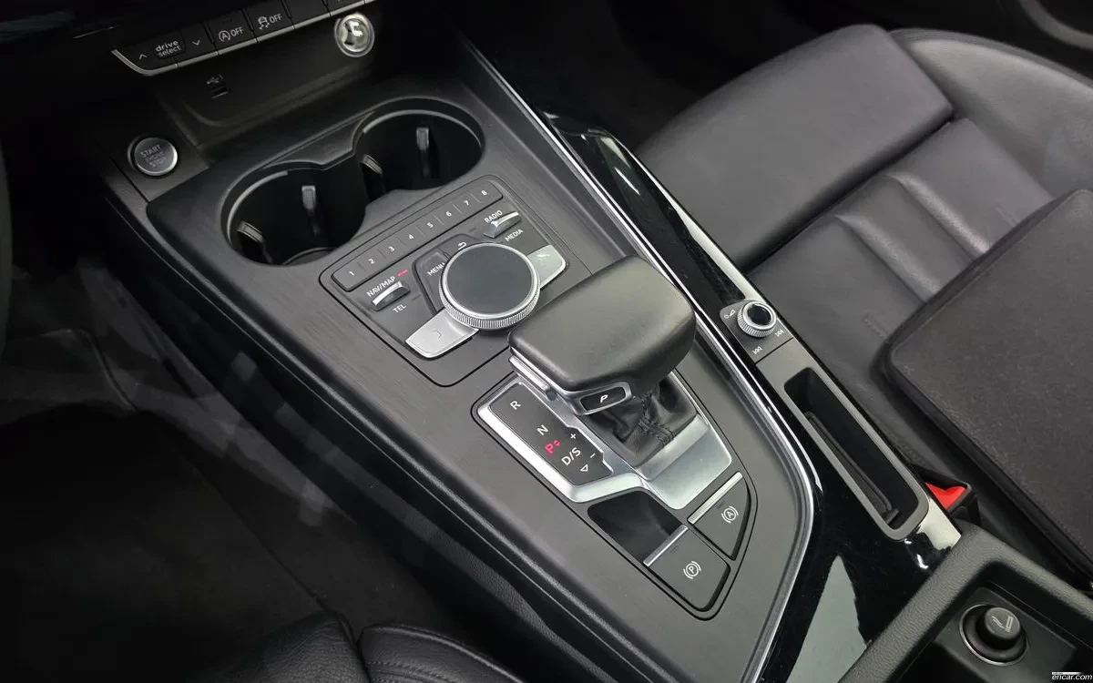 Audi A5 45 TFSI Quattro Premium Spotback, снимка 8 - Автомобили и джипове - 54776068