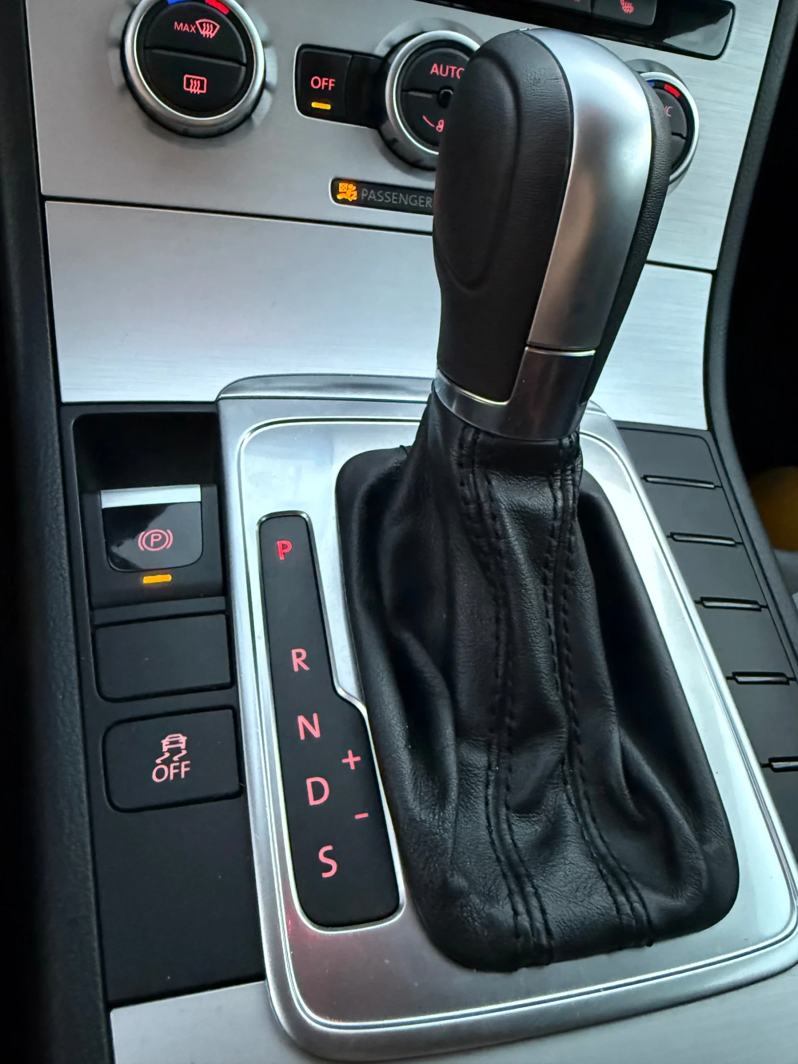 VW CC, снимка 7 - Автомобили и джипове - 55473322
