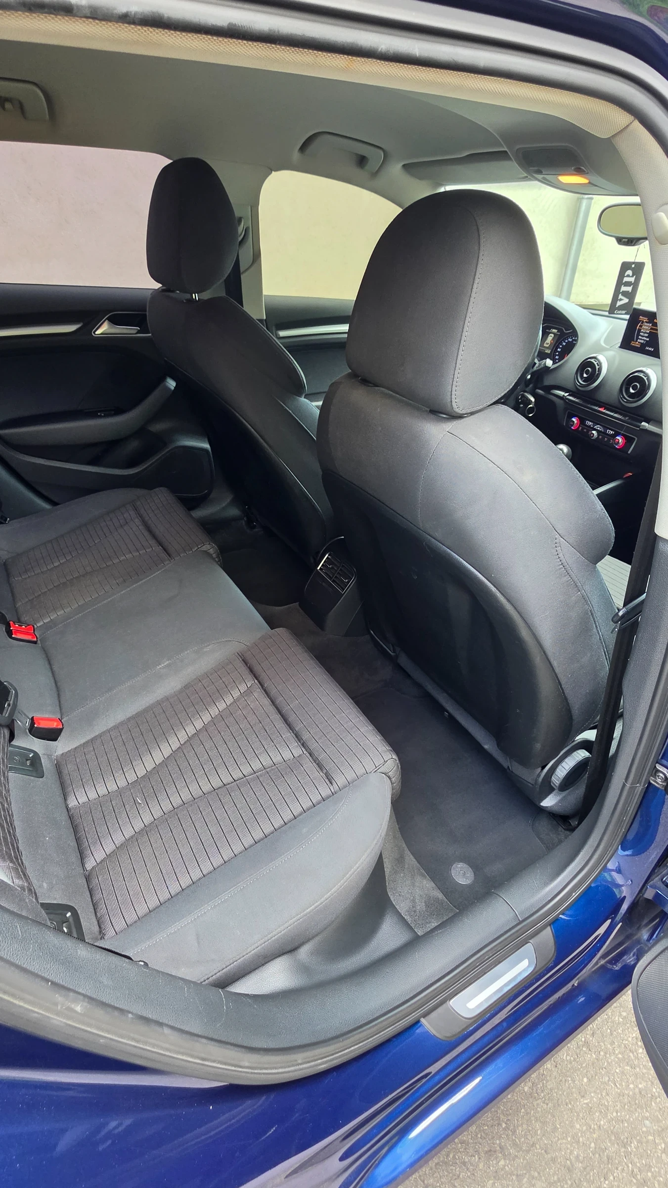 Audi A3 1.6 TDI, снимка 14 - Автомобили и джипове - 55669342