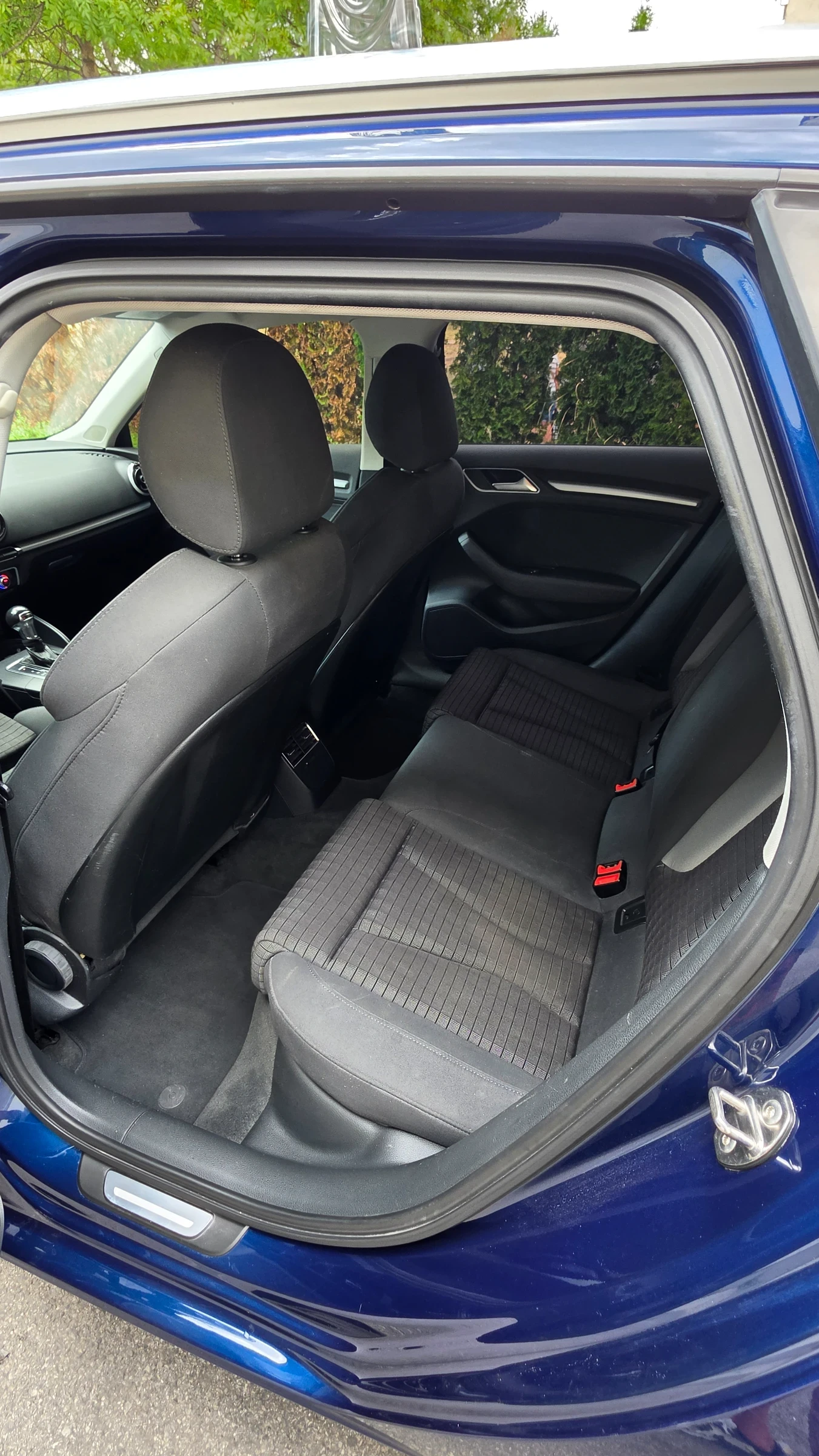 Audi A3 1.6 TDI, снимка 12 - Автомобили и джипове - 55669342