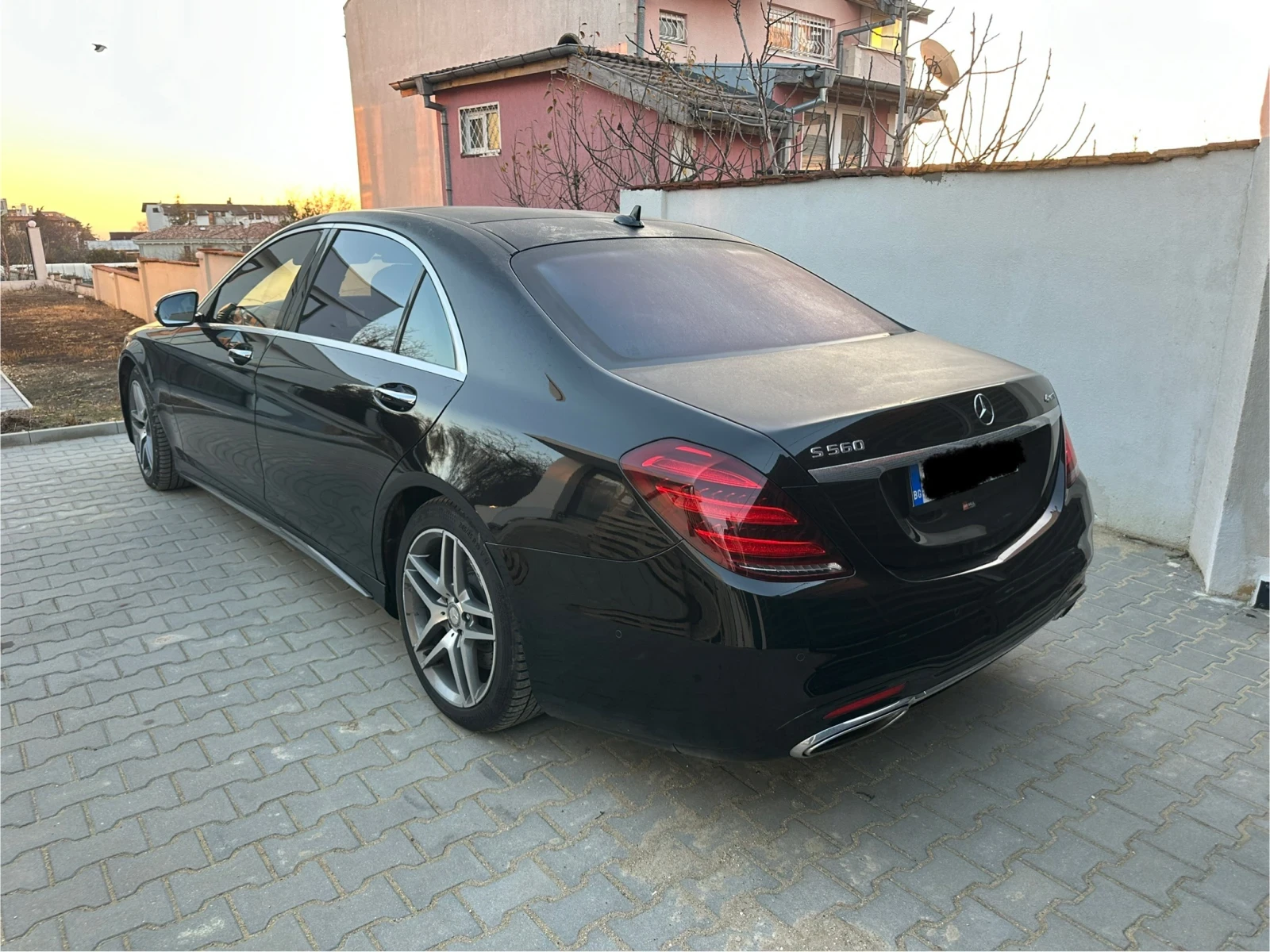 Mercedes-Benz S 560 AMG 4matic FULL, снимка 8 - Автомобили и джипове - 55709724
