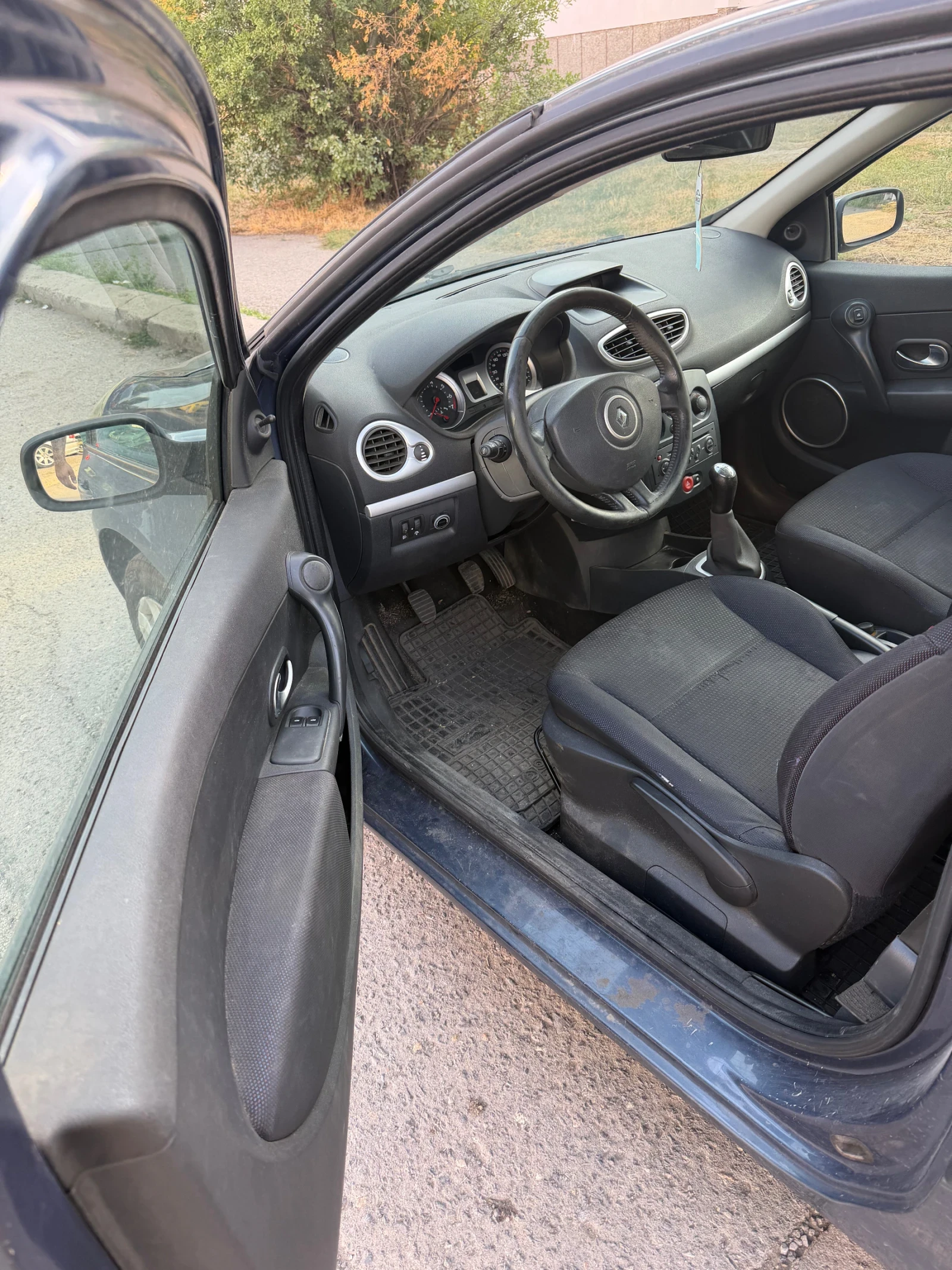 Renault Clio Газова уредба 1.2, снимка 7 - Автомобили и джипове - 55804712