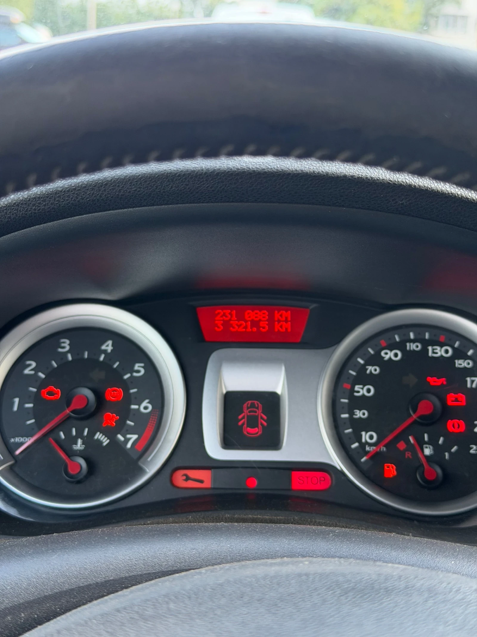 Renault Clio Газова уредба 1.2, снимка 9 - Автомобили и джипове - 55804712