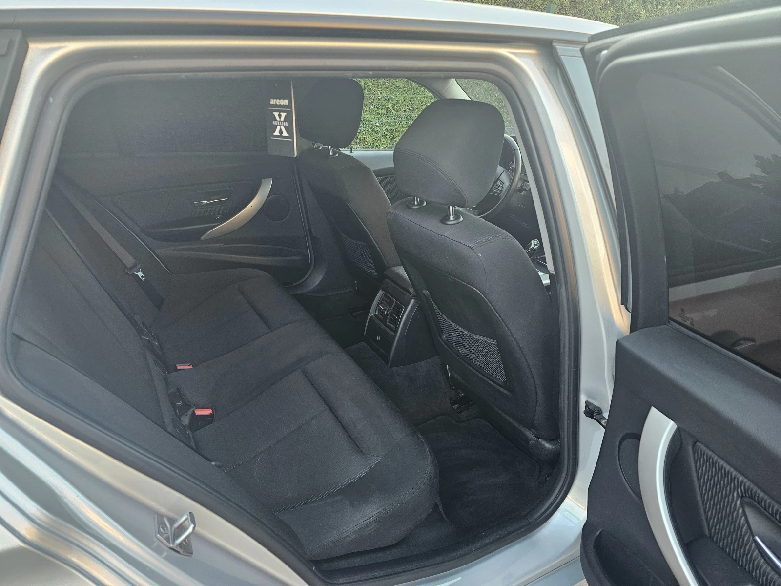 BMW 316 Гаражно-Климатр, снимка 11 - Автомобили и джипове - 55828807
