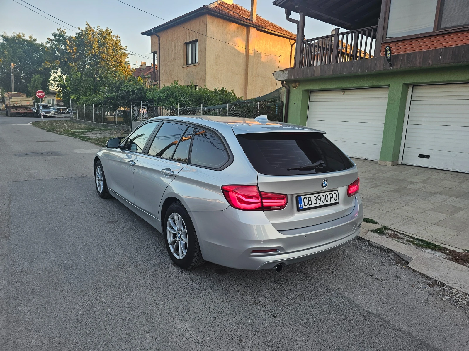 BMW 316 Гаражно-Климатр, снимка 5 - Автомобили и джипове - 55828807
