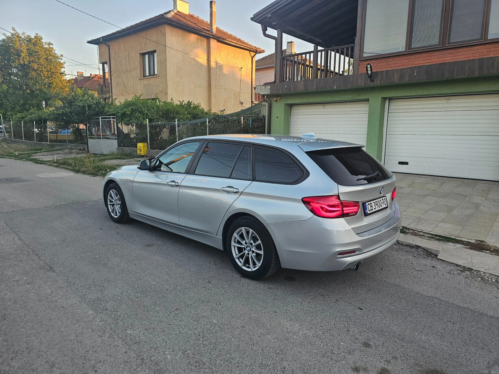 BMW 316 Гаражно-Климатр, снимка 6 - Автомобили и джипове - 55828807