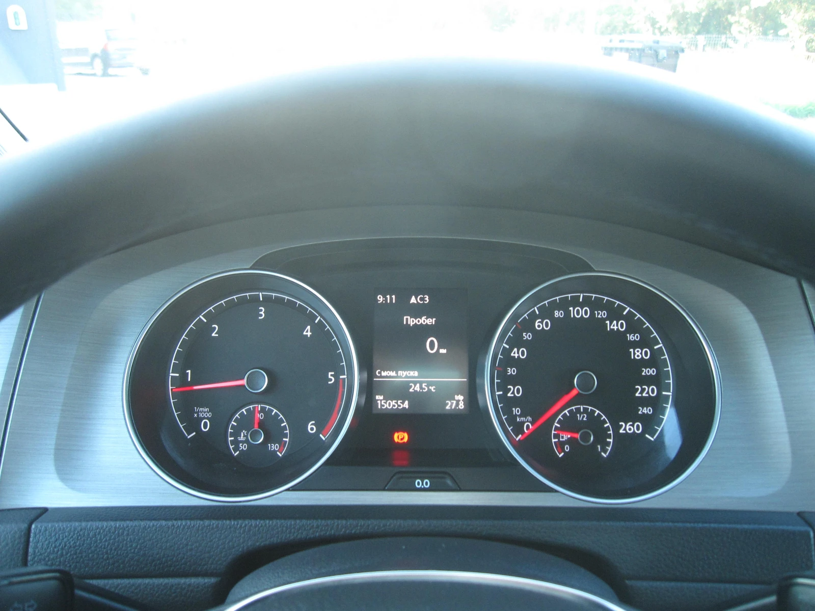 VW Golf Black Edition, 150х.Км.NAVI, Подгрев, 1, 6-TDI, снимка 9 - Автомобили и джипове - 55837834