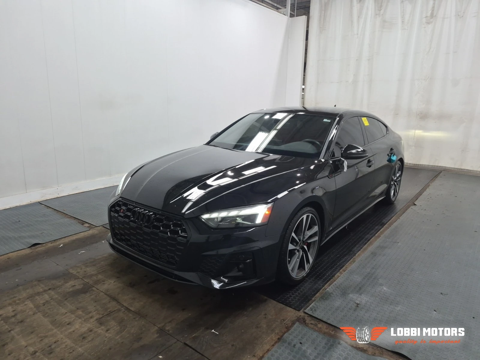 Audi S5