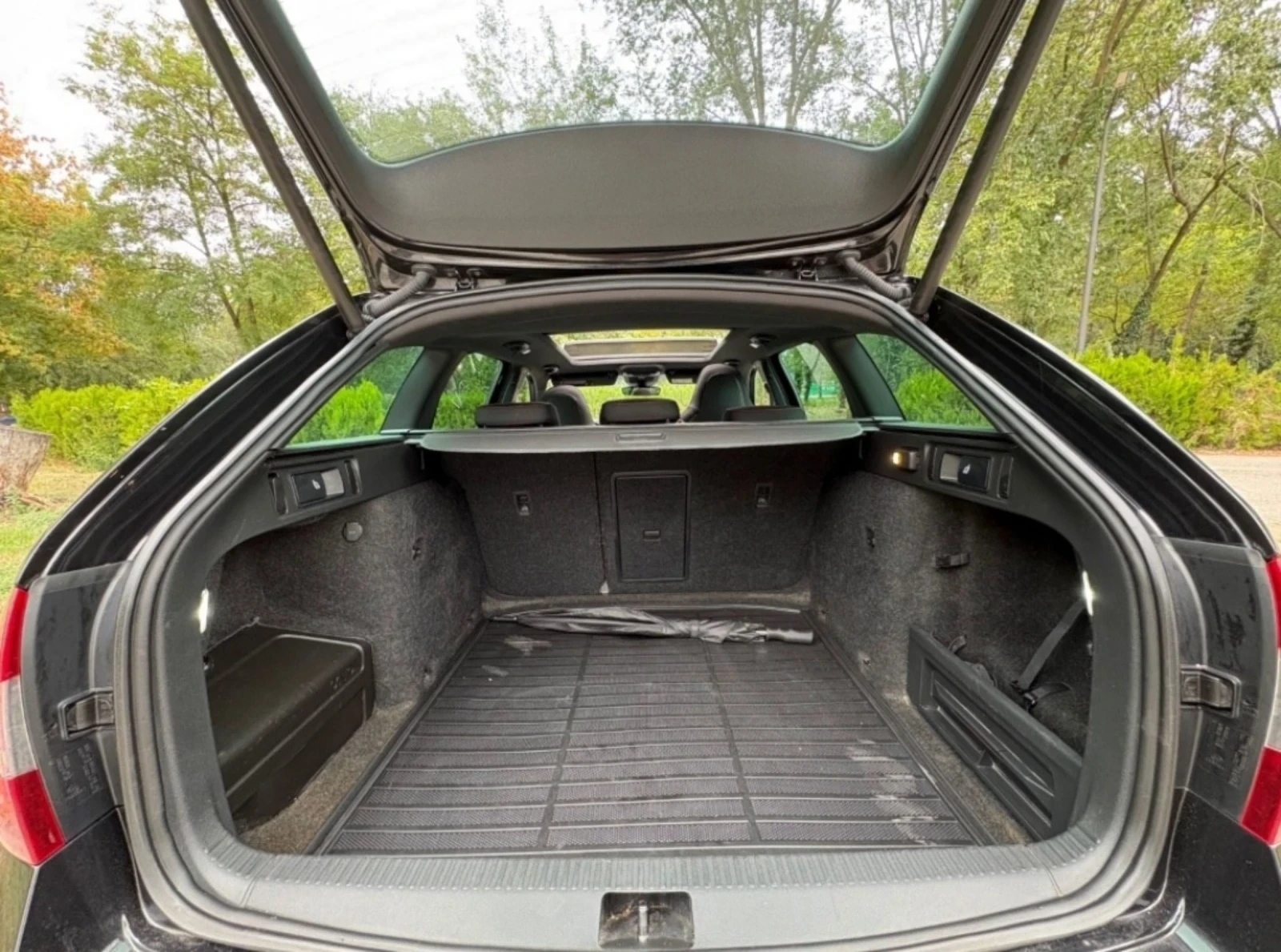 Skoda Octavia VRS, снимка 12 - Автомобили и джипове - 56406550