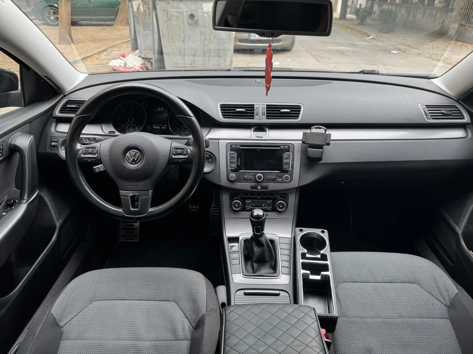 VW Passat 2.0TDI 140 ps, снимка 10 - Автомобили и джипове - 56452402